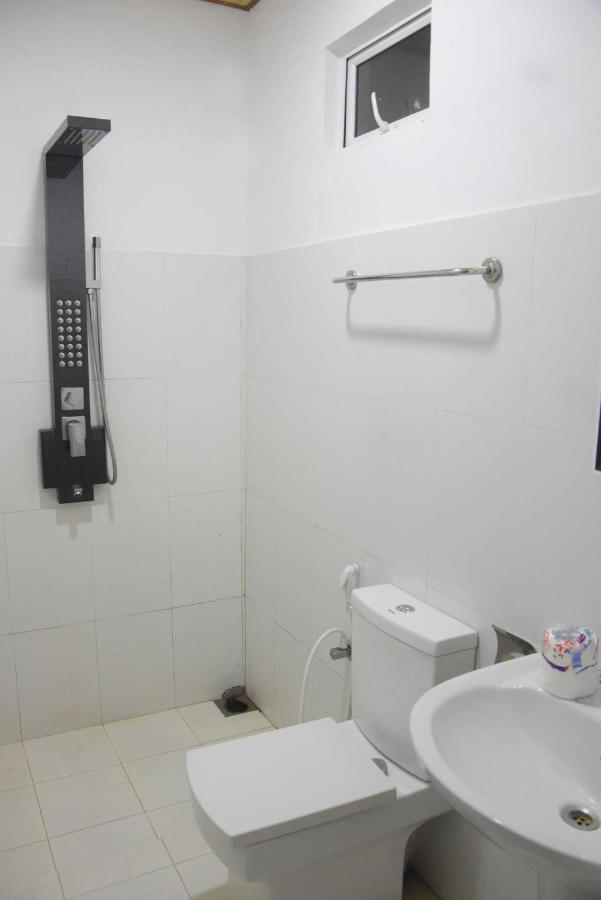 Hotel H2O Gampola Exteriér fotografie