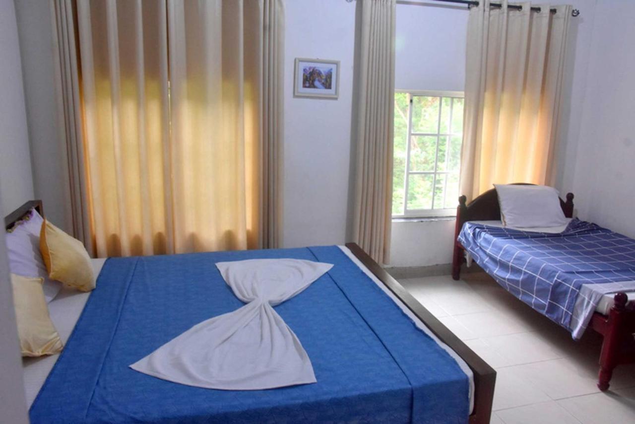 Hotel H2O Gampola Exteriér fotografie
